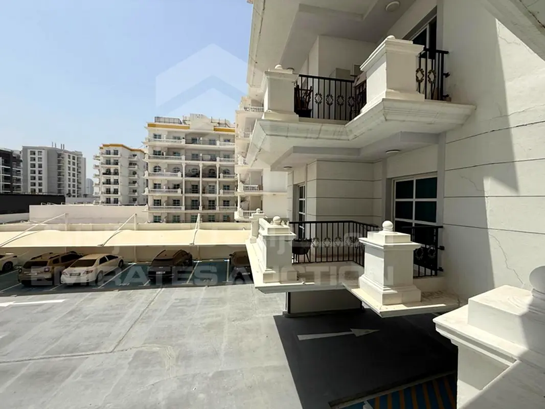 gallery-image