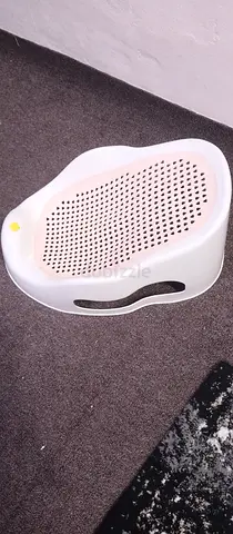 Baby bath stand