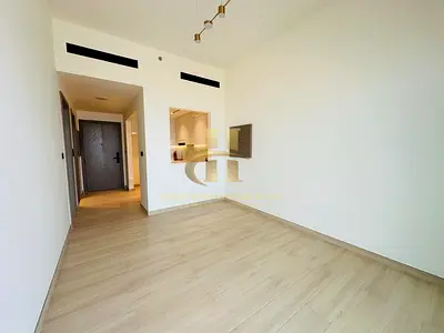 High floor | Spacious | Skyline view