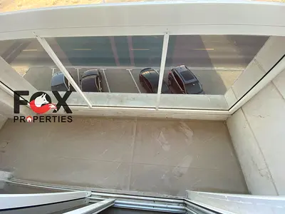 غرفة وصالة ماستر الجرف 3 أول ساكن 2 بلكونة 2 حمام 33 ألف أو 32 ألف 4 دفعات رسوم 100 شهري تأمين شيك