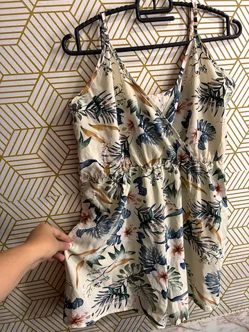 Preloved Lightweight floral summer dress/playsuit — size M