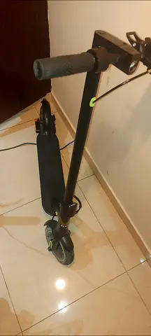 Used adult electric scooter - good working condition