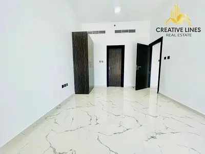 No Commission !! 2 bedroom + 2 storage !! Ready to move !! All Amenities