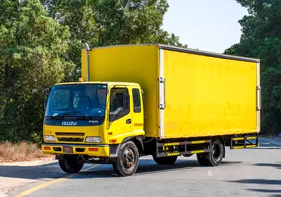 Isuzu FSR Box | 7 Ton Truck | Diesel | GCC Specs | Ref#I02612