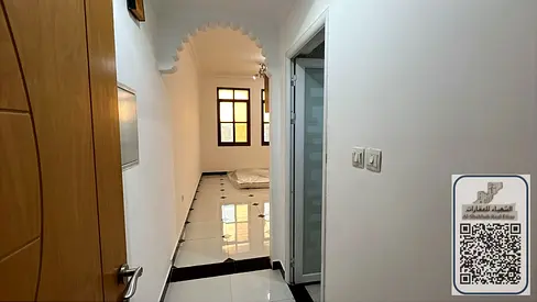 🔥 استوديو واسع للإيجار السنوي في الروضة 3 – عجمان 🔥 فرصة مميزة للسكن في استوديو بمساحة واسعة وتصميم عملي، في موقع حيوي قريب من جميع الخدمات والمرافق