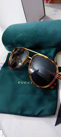 Gucci Gold Frame Sunglasses with Case — Gently Used