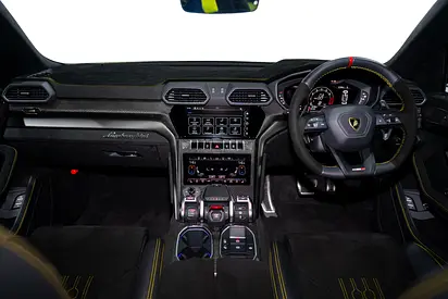 2023 Lamborghini URUS — миниатюра 12