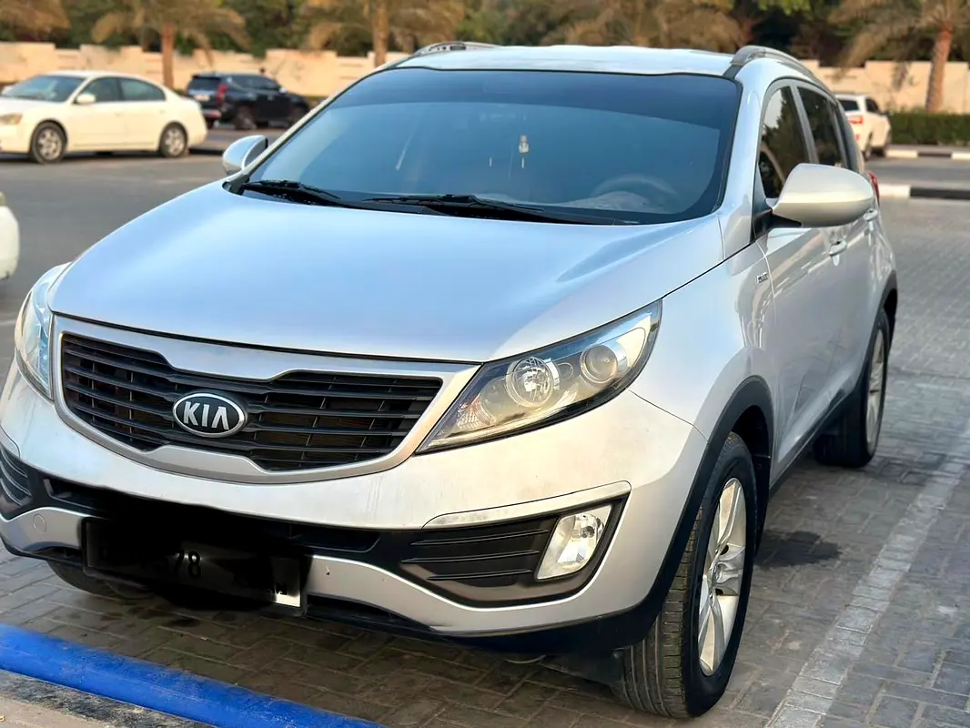 Kia Sportage 2014 — photo 1 of 5