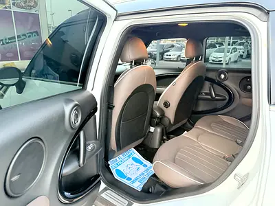 صورة 14 لـ 2014 MINI COUNTRYMAN
