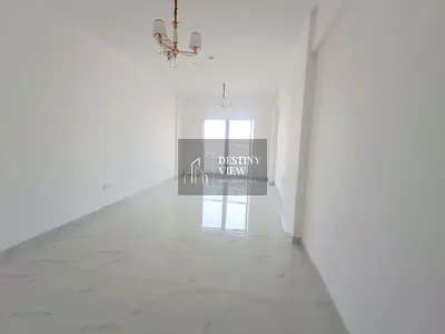 🏡 حب من أول نظرة | شقة غرفتين وصالة مع بلكونة | فقط 64,999 درهم سنوياً ✨