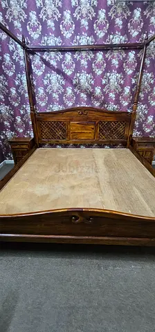 Solid Wooden Four-Poster Canopy Bed - Good Condition kind size bed