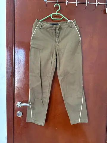 Casual Khaki Pants with Side Detail