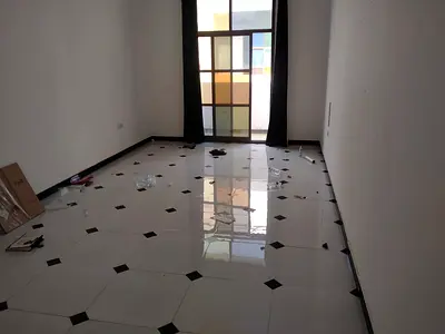 استديو مميز للإيجار في الروضة 3 عجمان