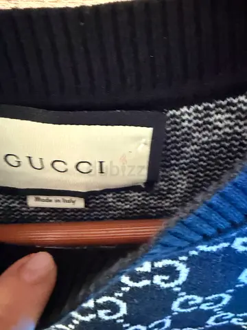 Gucci knit sweater with logo tag - genuine label