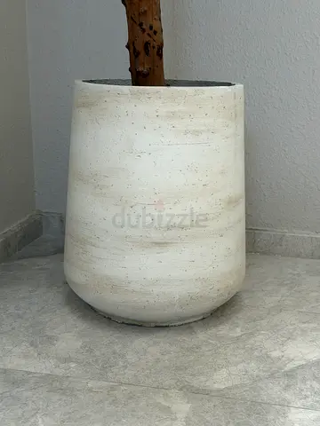 Large White Ceramic Plant Pot / Planter