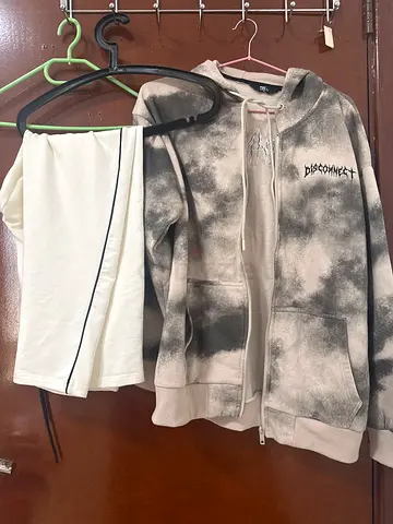 Mens Zip-up Hoodie and Shorts Set