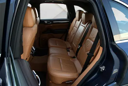 2013 Porsche CAYENNE — миниатюра 19