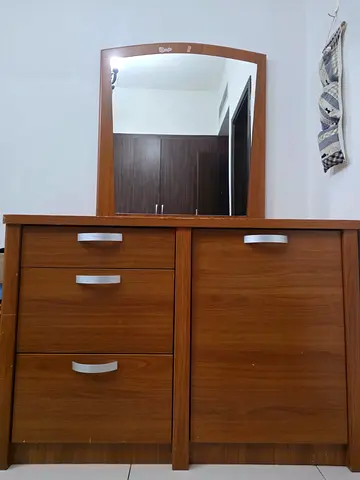 First come first serve - Wood Finish Dressing Table with Mirror and Drawers - Good Condition