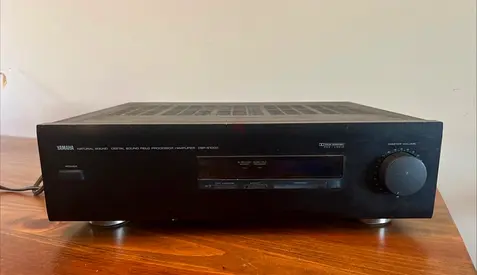 Yamaha Natural Sound Digital Sound Field Processor Amplifier DSP-E1000