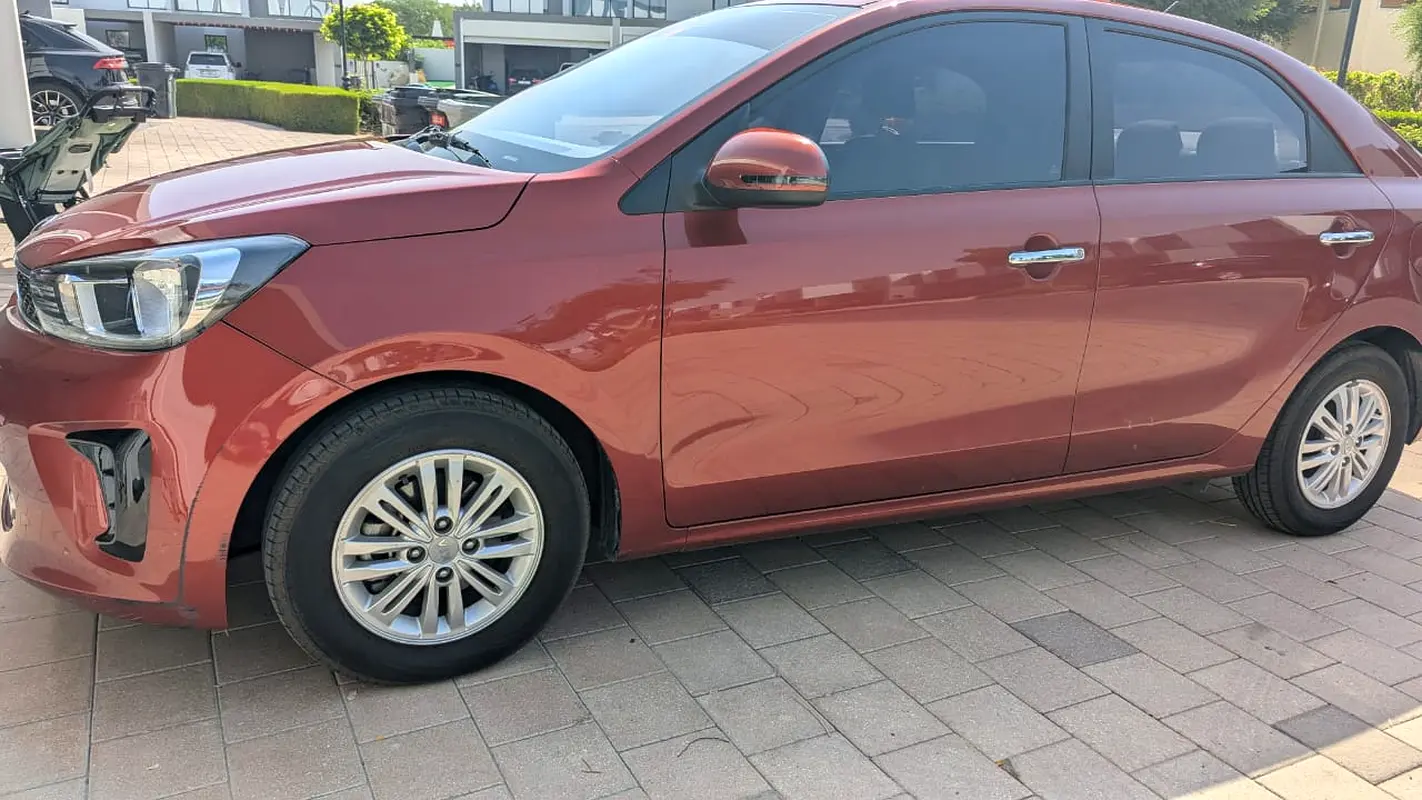 Kia Pegas 2021 — photo 1 of 8