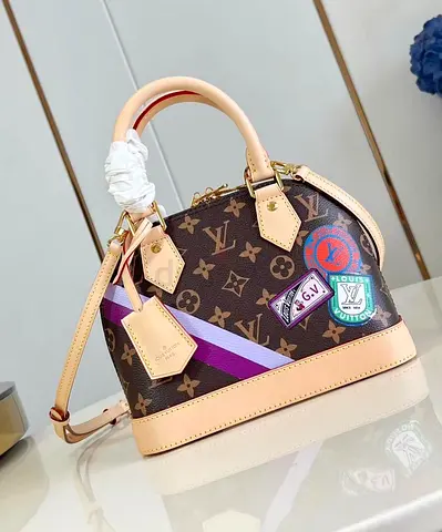 Louis vuitton Alma BB Monogram handbag 👜