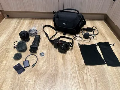 Sony ZV-E10 4K Mirrorless Camera Bundle (Brand New)