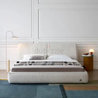 Splited sliding back headboard king size thick bed