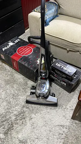 KIRBY VACUUM CLEANER