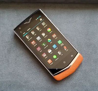 Brand NEW Stylish Constellation V Mobile with Unique Leather Finish