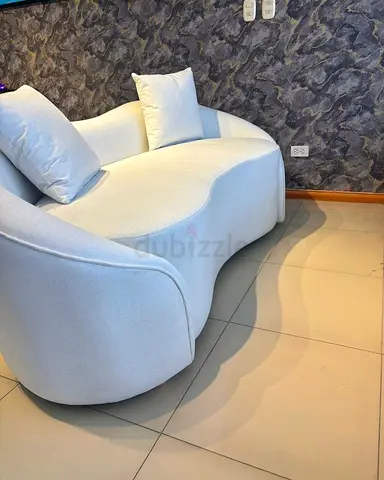 3 Seater round sofa