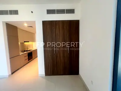 Modern Unfurnished | Spacious | Vacant