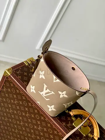 Louis vuitton All in BB bucket bag