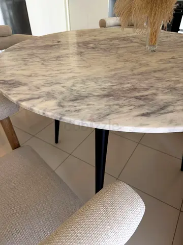 Marble dining table 6 seater perfect condition