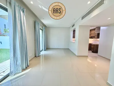 HOT OFFER || READY TO MOVE || LUXURIOUS FINISHING