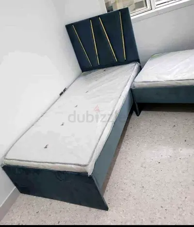 Brand New Single velvet bed frame with mattress -