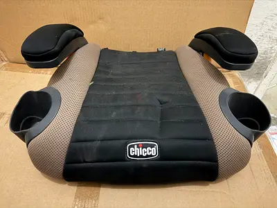 Chicco Booster Car Seat - Backless (Black/Brown)