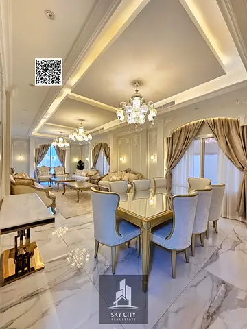 فيلا في الروضة، بالقرب من شارع الشيخ عمار. واسعة، ملكية حرة، تشمل الكهرباء والماء والتكييف.