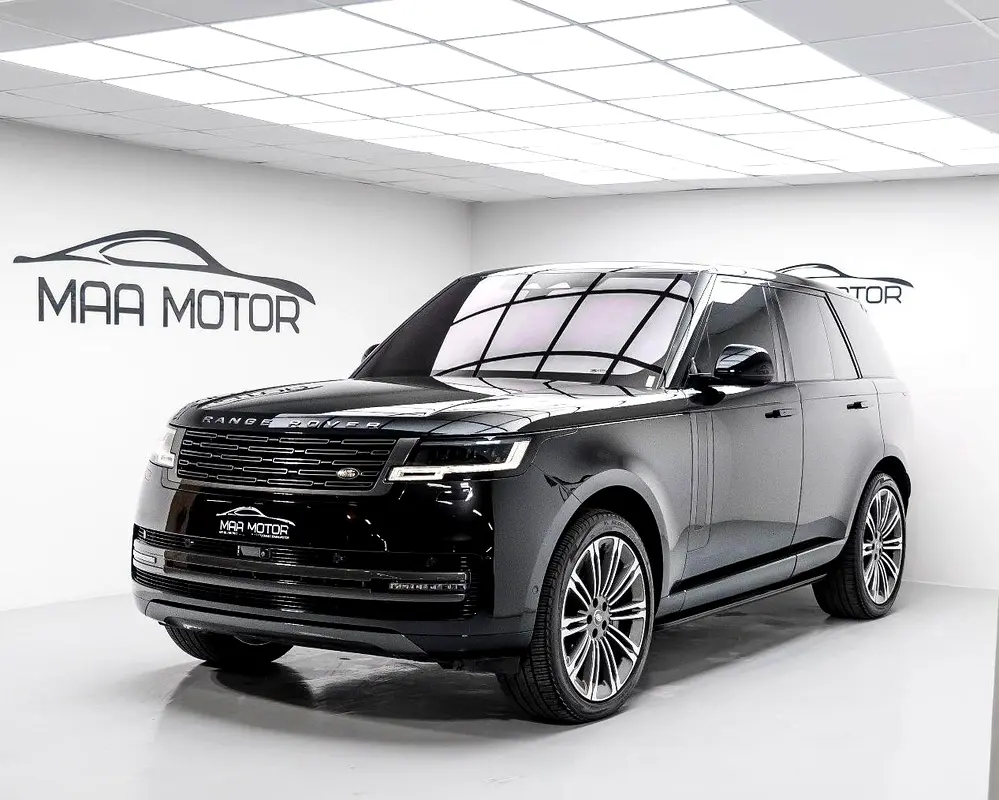 Land Rover Range Rover 2023 — photo 1 of 9