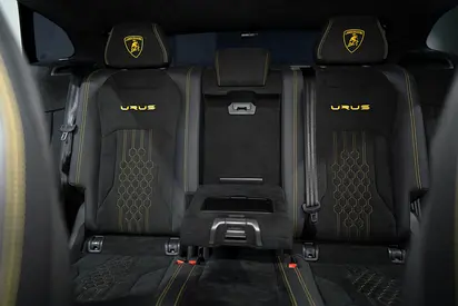 2023 Lamborghini URUS — миниатюра 13
