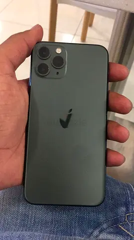 iPhone 11 Pro - Midnight Green, Good Working Condition-  Screen and Bettery Changed
