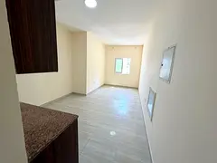 Studio apartment - spacious - semi-separate kitchen - central air conditioning - new building - prim