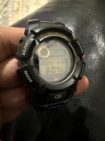 G-2300 Data Memory tough solar Casio G-Shock digital watch - used