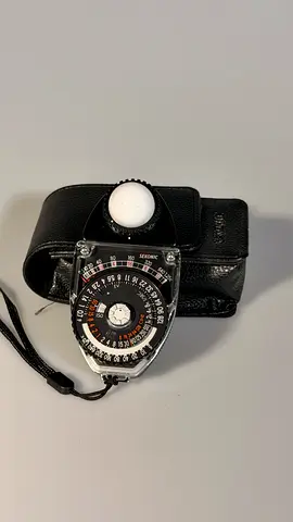 Sekonic Studio Deluxe Light Meter