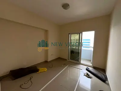Sea view, balcony, large area, security deposit (check not to be cashed), prime location near Dubai exit