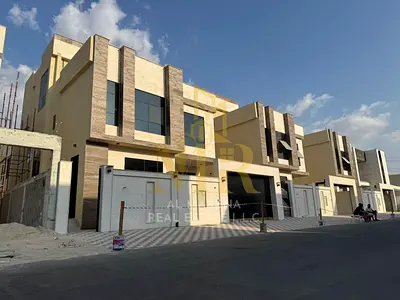 Two-story villa in a location close to services, price includes registration and ownership fees.
