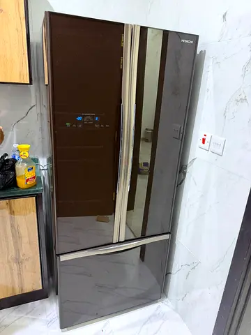 Hitachi French Door Fridge freezer