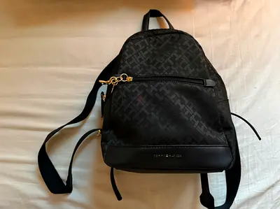 TOMMY HILLFIGER MONOGRAM BACKPACK