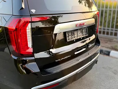 2021 GMC YUKON — фото 8