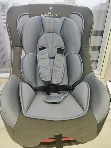 Pierre Cardin Convertible Infant/Toddler Car Seat - Grey