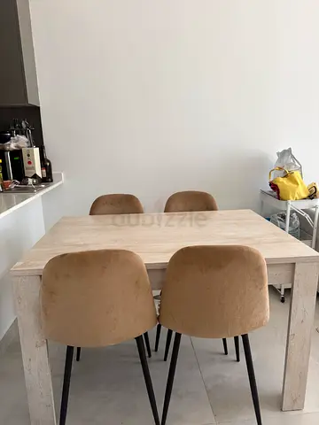 Dining Table Set (Table + 4 Chairs)